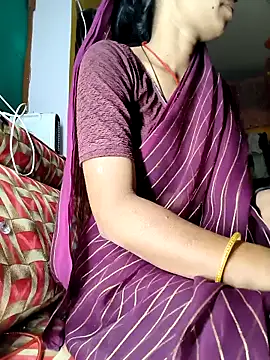 Snapshot of Sonam_pandeyji chatting on 04.28.26 Sonam pandeyji online show from 04.28.26