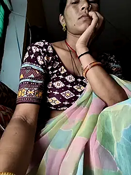 Snapshot of Sonam_pandeyji chatting on 05.06.26 Sonam pandeyji online show from 05.06.26