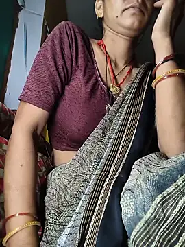 Snapshot of Sonam_pandeyji chatting on 05.13.26 Sonam pandeyji online show from 05.13.26
