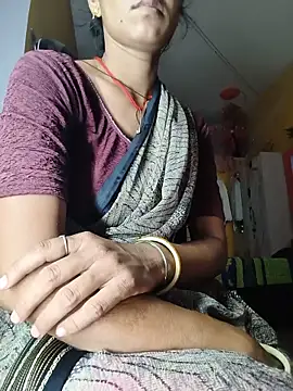 Snapshot of Sonam_pandeyji chatting on 05.31.26 Sonam pandeyji online show from 05.31.26