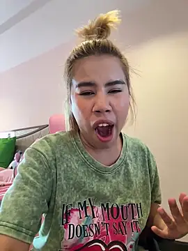 Kath C online show from 09.25.25