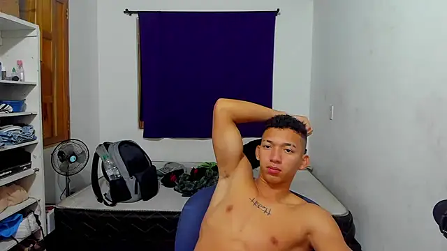 JuanchiT66 online show from 10.15.25