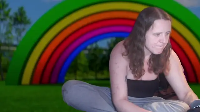 Snapshot of thatsassycouple chatting on 10.11.25 thatsassycouple online show from 10.11.25