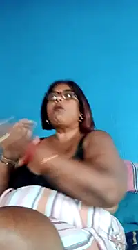 Snapshot of mileesha chatting on 12.06.24 mileesha online show from 12.06.24