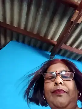 Snapshot of mileesha chatting on 12.07.24 mileesha online show from 12.07.24