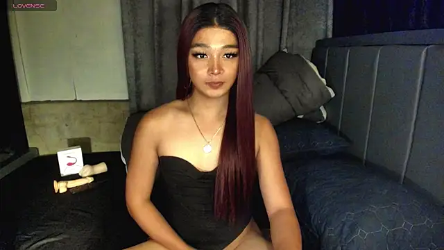 Snapshot of TrinityFucksYou chatting on 05.29.26 TrinityFucksYou online show from 05.29.26