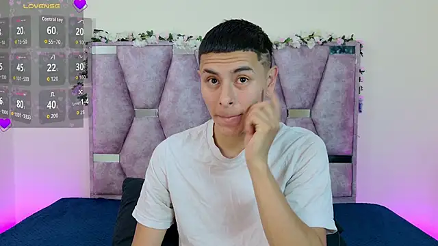 lana and liam  online show from 11.11.25