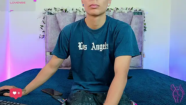 lana and liam  online show from 03.13.26