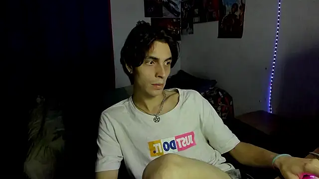 golden ryyan online show from 02.26.26