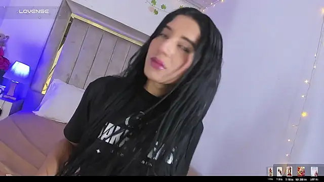 ScarlettVell online show from 03.13.26