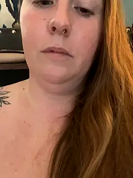 Domimommy420 online show from 09.30.25