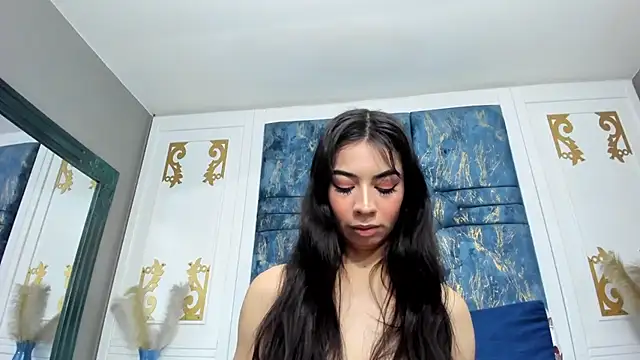 KatherinJohns online show from 10.29.25