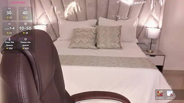 Viictoria jones online show from 04.10.26