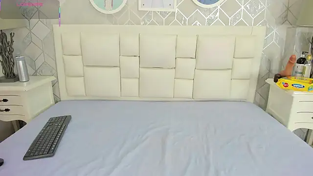 naia cox online show from 03.26.26