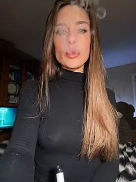 Snapshot of _shadylady_ chatting on 10.24.25 shadylady online show from 10.24.25