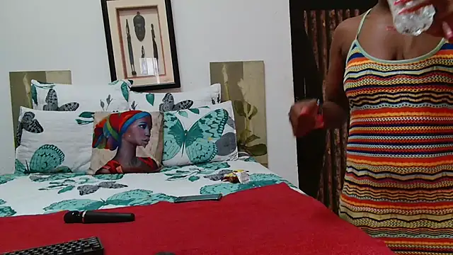 Snapshot of CandyNaynay chatting on 11.28.25 CandyNaynay online show from 11.28.25