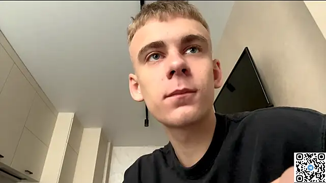 Snapshot of echowraith chatting on 09.14.25 echowraith online show from 09.14.25