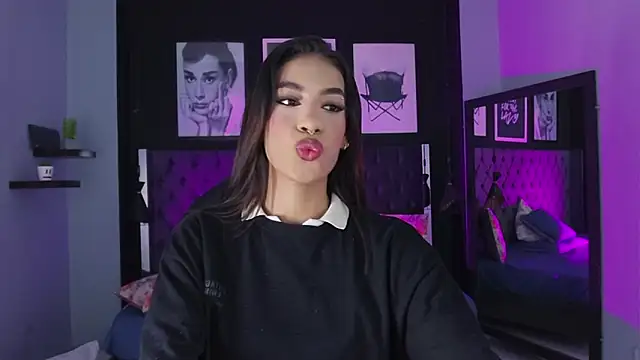 kitty collins  online show from 02.11.26