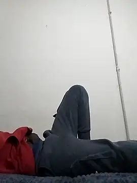 Snapshot of TmanZim2025 chatting on 11.27.25 TmanZim2025 online show from 11.27.25