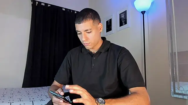 TeamPorn 19 online show from 10.28.25