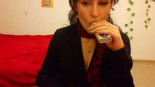Snapshot of kendrafarq chatting on 06.11.26 kendrafarq online show from 06.11.26