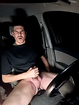 twitshe online show from 11.16.25