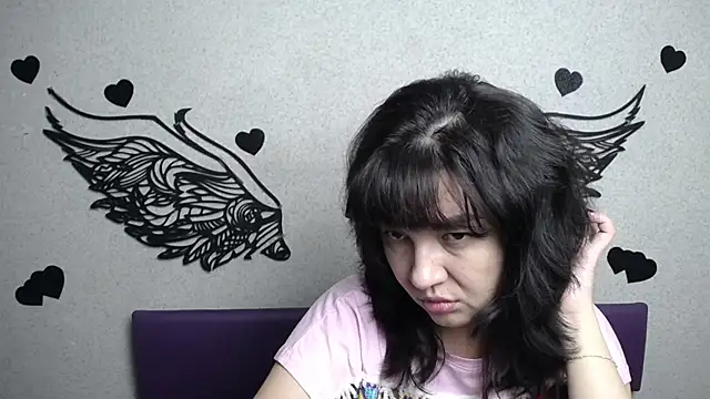 SelenaFly online show from 09.18.25