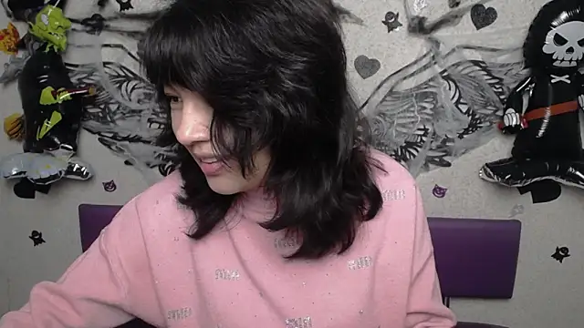 SelenaFly online show from 10.30.25