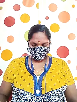 Snapshot of Tamil_Abinaya chatting on 10.17.25 Tamil Abinaya online show from 10.17.25