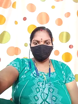 Snapshot of Tamil_Abinaya chatting on 04.22.26 Tamil Abinaya online show from 04.22.26