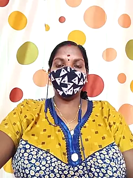 Snapshot of Tamil_Abinaya chatting on 04.25.26 Tamil Abinaya online show from 04.25.26