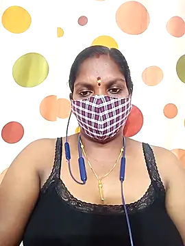 Snapshot of Tamil_Abinaya chatting on 05.15.26 Tamil Abinaya online show from 05.15.26