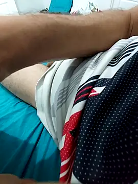 RaoufDz17cm online show from 10.15.25