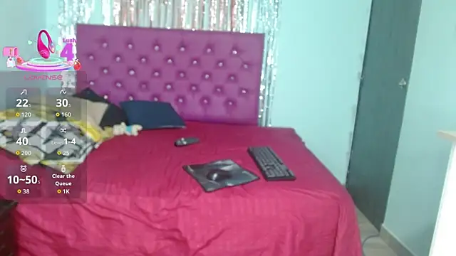 Snapshot of Charlotte_lane chatting on 09.11.25 Charlotte lane online show from 09.11.25