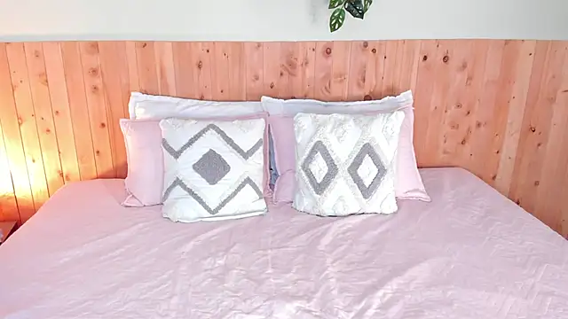 Snapshot of CloehSmiith chatting on 02.06.26 CloehSmiith online show from 02.06.26