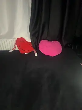 milagros0 online show from 10.24.25