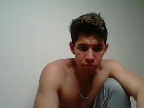 Maxtaylor18 online show from 10.08.25