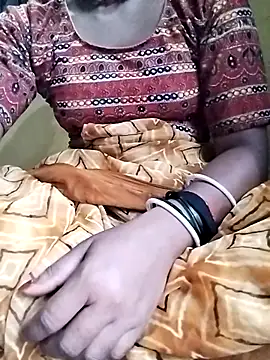 Snapshot of Gopika_Dudi chatting on 09.23.25 Gopika Dudi online show from 09.23.25