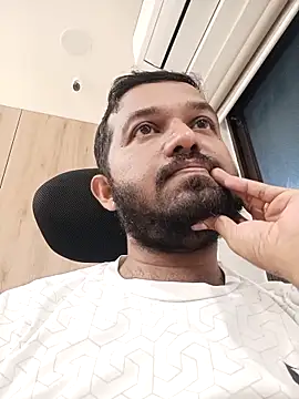 VJ17 online show from 03.07.26