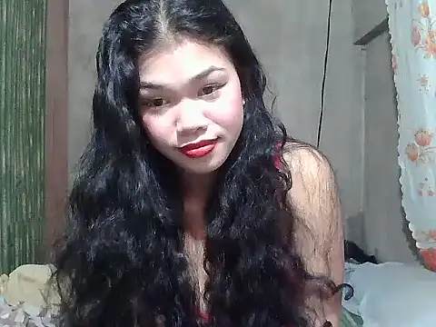 Snapshot of Sweetestsiner chatting on 10.04.25 Sweetestsiner online show from 10.04.25