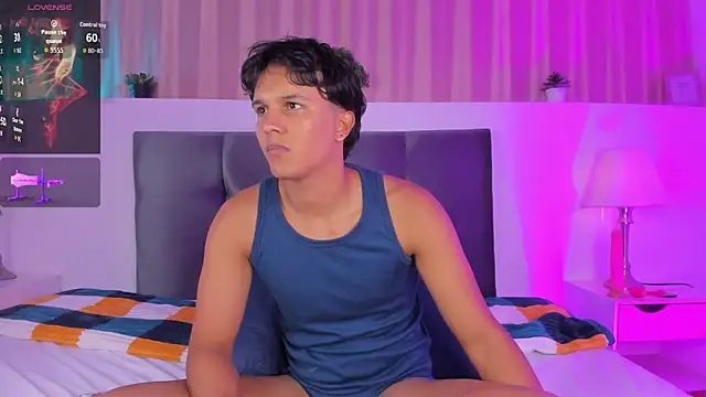 Leo Savage  online show from 09.24.25