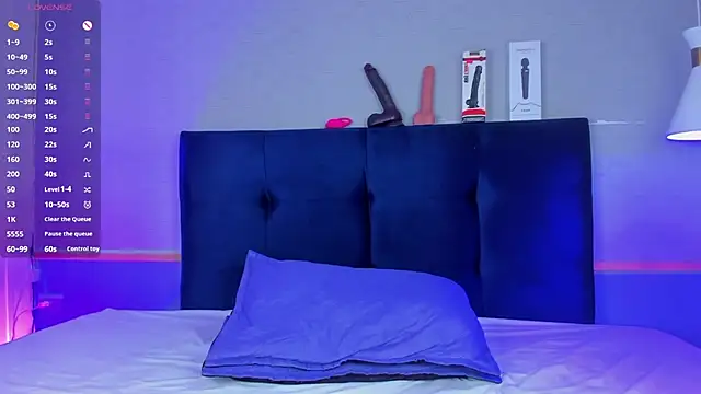 Leo Savage  online show from 11.14.25