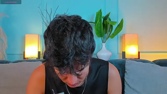 Leo Savage  online show from 04.07.26