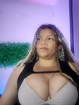 Eva Luxei online show from 01.17.26