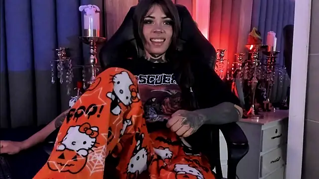 misstomie  online show from 04.01.26