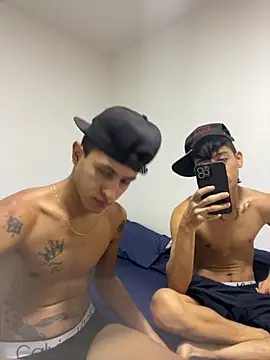 Snapshot of gustavo_saaled19_ chatting on 09.11.25 gustavo saaled19 online show from 09.11.25