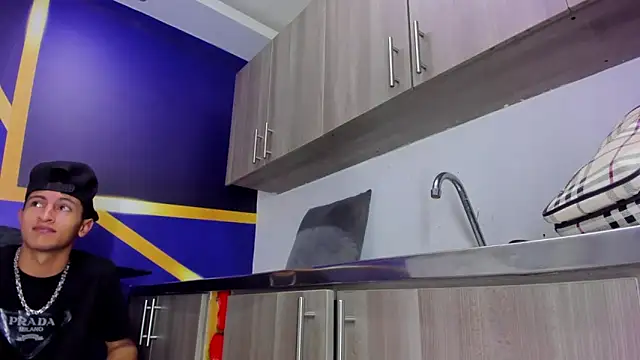 Snapshot of gustavo_saaled19_ chatting on 09.13.25 gustavo saaled19 online show from 09.13.25