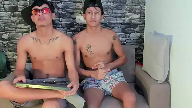 Snapshot of gustavo_saaled19_ chatting on 11.10.25 gustavo saaled19 online show from 11.10.25