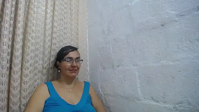 Snapshot of gabbyparker_ chatting on 05.01.26 gabbyparker online show from 05.01.26