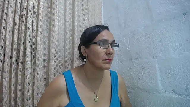 Snapshot of gabbyparker_ chatting on 05.05.26 gabbyparker online show from 05.05.26